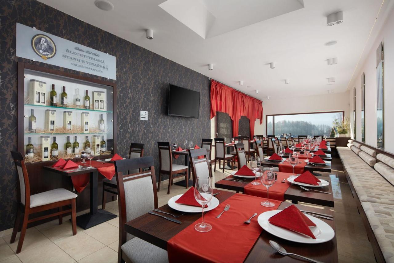Hotel Slunny Dvur Jeseník Екстериор снимка