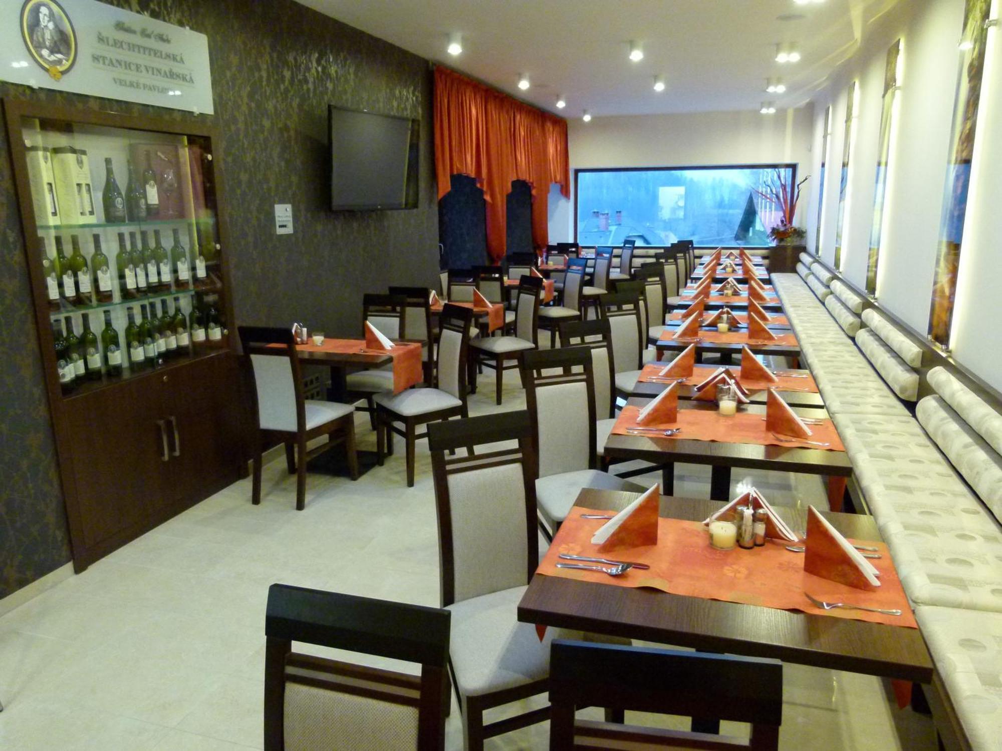Hotel Slunny Dvur Jeseník Екстериор снимка