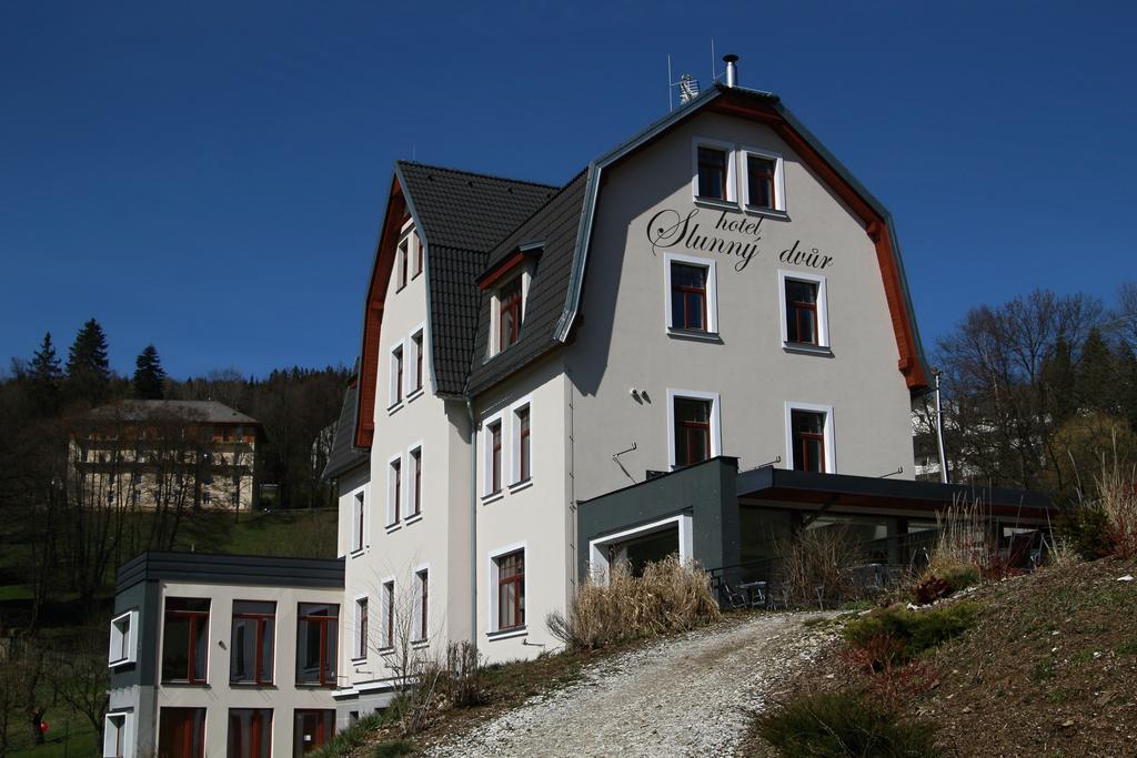 Hotel Slunny Dvur Jeseník Екстериор снимка