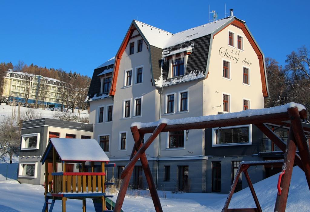 Hotel Slunny Dvur Jeseník Екстериор снимка