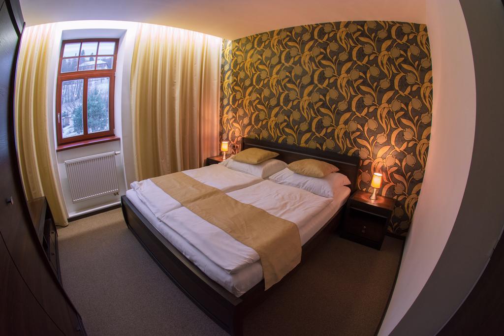 Hotel Slunny Dvur Jeseník Екстериор снимка